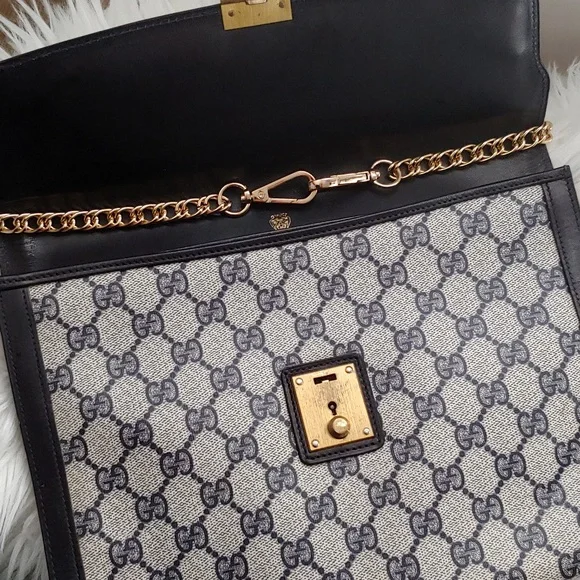 Authentic Vintage Gucci GG Monogram Supreme Clutch iPad Tablet Case - Picture 11 of 11